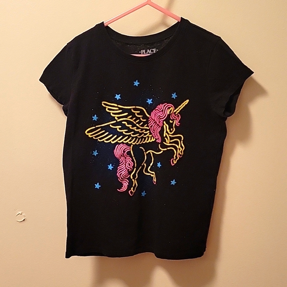 Girl's Medium Black Unicorn shirt